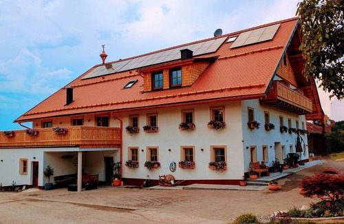 Weyregg am Attersee Apartment | Vacation apartment Wachtberg - Bachbauer am Attersee