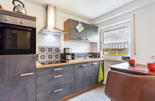 Hoppecke Apartment | Vacation apartment "Wilde Schanze", 55sqm, with garden and wifi.