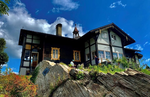 Trahuetten Apartment | Vacation apartments Nature and tranquillity - elegance and style - history and stories