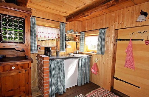 Velden am Worther See House | Vacation home Reserl by Interhome