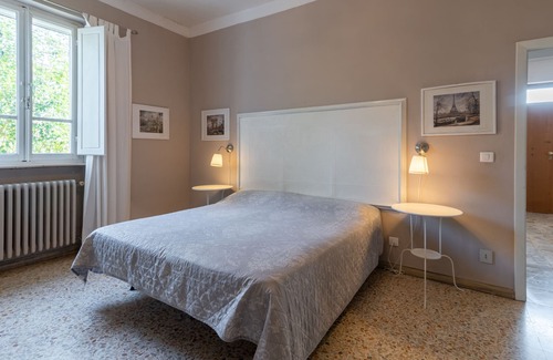 Pozzo House | Vacation Home "Casa Rose" with Privat Balcony, Private Pool & Wi-Fi