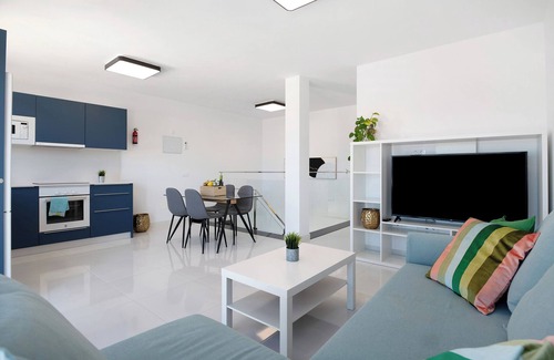 La Santa House | Vacation Home 'Brisa 3' with Sea View, Wi-Fi and Air Conditioning