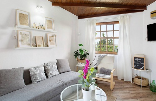 Barlovento House | Vacation Home "Casa Nieves de Mario" with Sea View, Garden & Wi-Fi