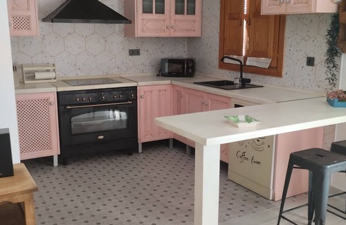 Murchas House | Vacation Home "El Naranjo Azul" with Mountain View, 2 Balconies & Wi-Fi