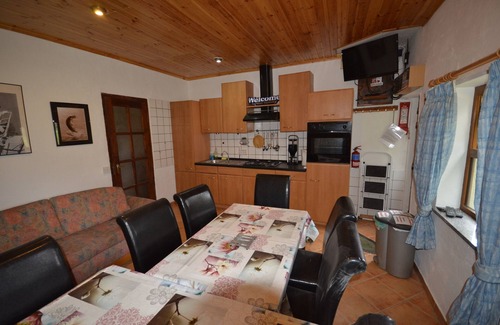 Shiplake House | Vacation home for up to 5 people on Lough Allua, West Cork