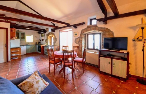 Sucici House | Vacation home Stefi by Interhome