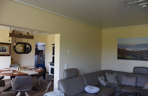 Imsweiler House | Vacation home Kurt - Holiday home, shower, WC, 2 bedrooms