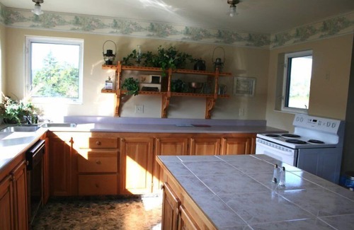 New Horton House | Vacation Home Located On New Horton Lake Near Hopewell Rock