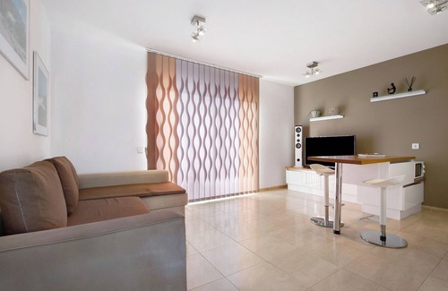 Morro Jable House | Vacation Home "Mar y Luz" with Sea View, Private Terrace & Wi-Fi