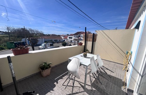 Cavaleiro House | vacation home near the beach