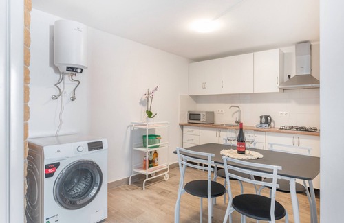 Guime House | Vacation Home 'Rosalia' with Sea View, Private Terrace and Wi-Fi