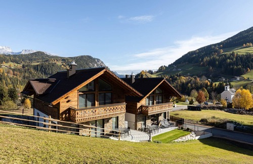 Forstau House | Vacation home Rubin - Holiday lodge Edelstein