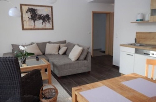 Storkow Apartment | Vacation home Seebrise * FW B1 directly on the lake