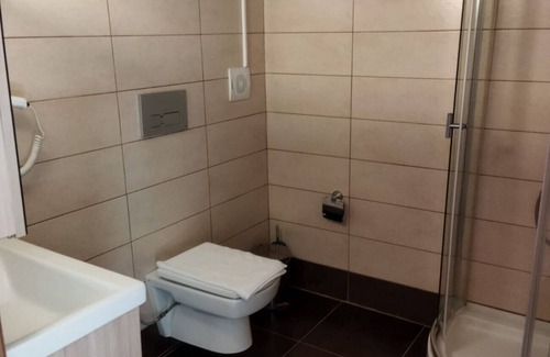 Akyaka City Center Apartment | Vacation Home w Skylight, 180 m to Akyaka Beach