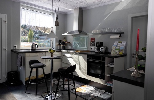 Diesbar-Seusslitz House | Vacation home with pool