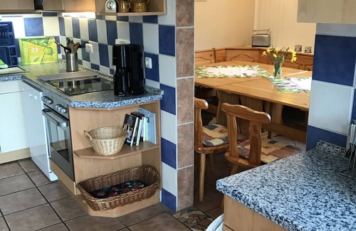 Henriettenhof House | Vacation home with sauna, fireplace & terrace-family-friendly in the countryside!