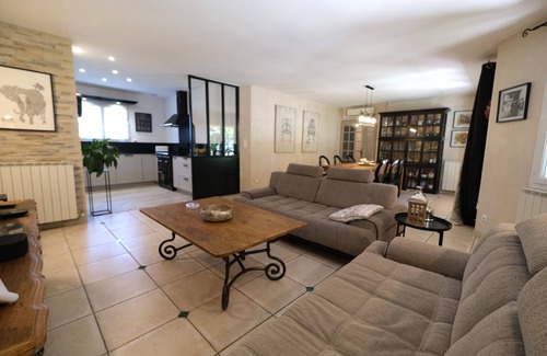 Taillades Villa | Vacation rental house with pool TAILLADES LS2-368