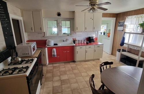 Craig House | Vacation Rental! HUNTERS, SKIERS, and All WELCOME!
