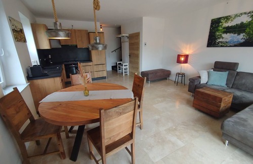 Tannenhausen House | Vacation semi-detached house Tannenhuuske at the bathing lake Aurich-Tannenhausen East Frisia