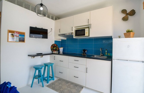 Caleta de Sebo Apartment | Vacation Studio 'Loft La Caletilla' with Sea View and Private Terrace