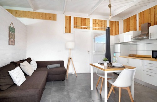 Macher Apartment | Vacation Studio 'Suite Amanecer' with Private Pool, Private Terrace and Wi-Fi