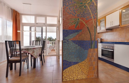 Bahia Calma Apartment | Vacation 'Teneriffa' with Shared Pool, Wi-Fi and Air Conditioning