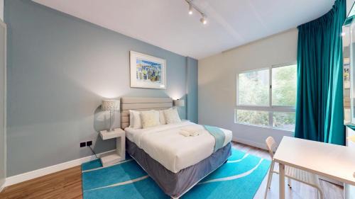 The Greens Apartment | Vacationer l Modern 1 Bedroom l Aesthetic Interior l Free Wi-Fi