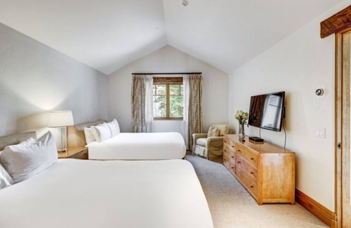 Gore Creek Place House | Vail CO | Gore Creek Townhomes | 5 Bedroom