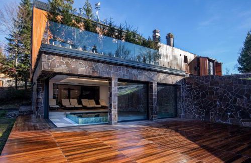 Hlevci Villa | Valera Vita Forest House