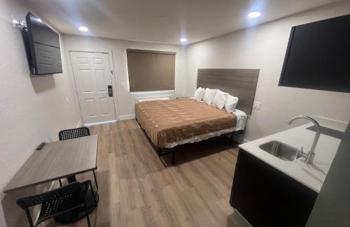 Southeastern Sacramento Hotel | Value Suites Extended Stay