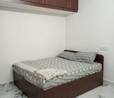 Vellore Apartment | Variyar Service Apartments Unit E 2nd Floor