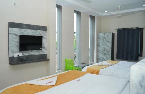 Bhadrachalam Hotel | Vashistha Residency