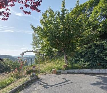 Hautecour Villa | Vaste villa en position dominante superbe vue lacs