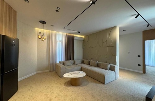 Shkoder Villa | Vatër by lake