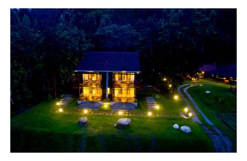 Kalloor House | Vayal Veedu - Luxury Farm Villas by the woods