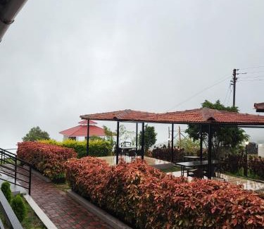 Satara Hotel | Vayu Resort - Kas Pathar