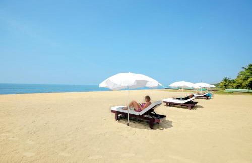 Kodungallur Resort | Veda5 Ayurveda Living Village