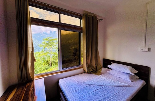 Darjeeling Hotel | Ventara Clouds Resort