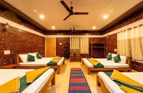 Haliyal Hotel | Verdant Cottages