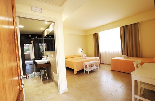 Santa Teresa di Riva Hotel | Verdello Home Savoca