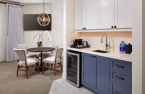 Downtown Hotel | Vespera Resort on Pismo Beach, Autograph Collection