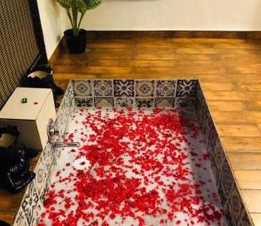 Kurvande Apartment | VG09 with huge Pool and bathtub