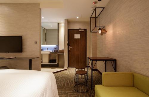 Zhongzheng Hotel | Via Hotel Taipei Station