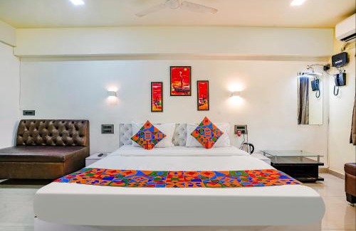 Kharghar Hotel | Via White House