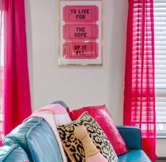 North Capitol Apartment | Vibrant Riverfront 2BD with a Pool