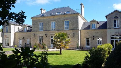 Tracy-sur-Mer Bed & Breakfast | Victoria Arromanches B&B
