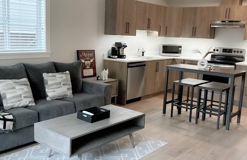 Langford Apartment | Victoria luxury one bedroom suite