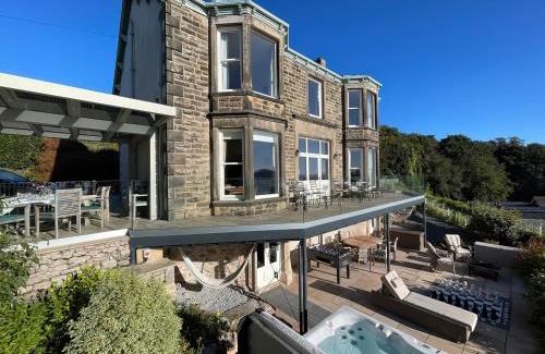 Grange-over-Sands House | Victoria Mount