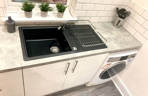 North Shore House | Victory Luxury Hot Tub House