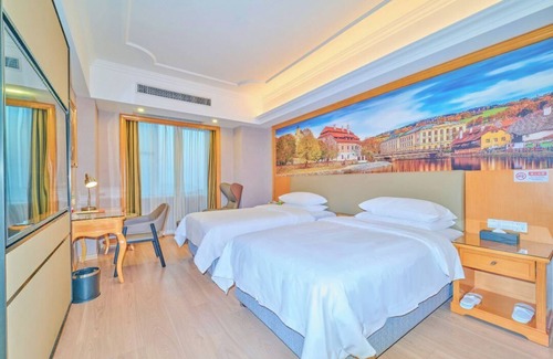 Panyu Hotel | Vienna Hotel - Guangzhou South Station